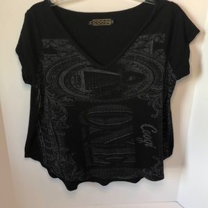 Coogi Womens  Large T shirt